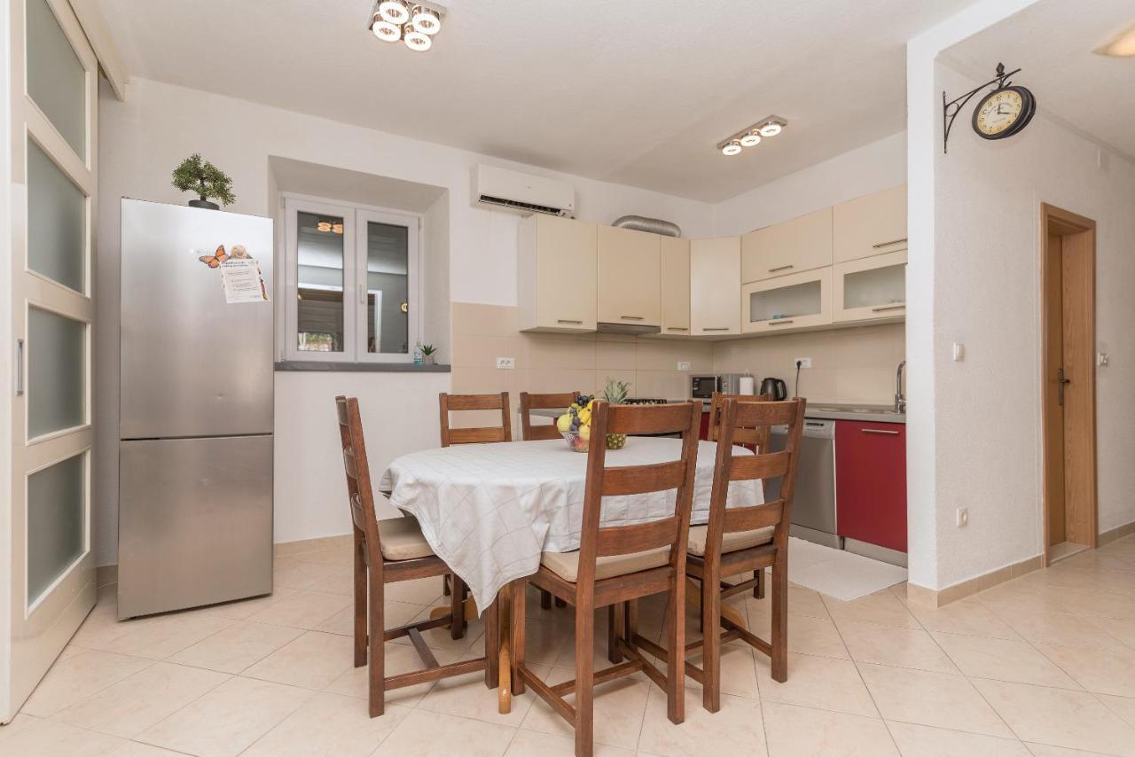 Apartment Alen Макарська Екстер'єр фото