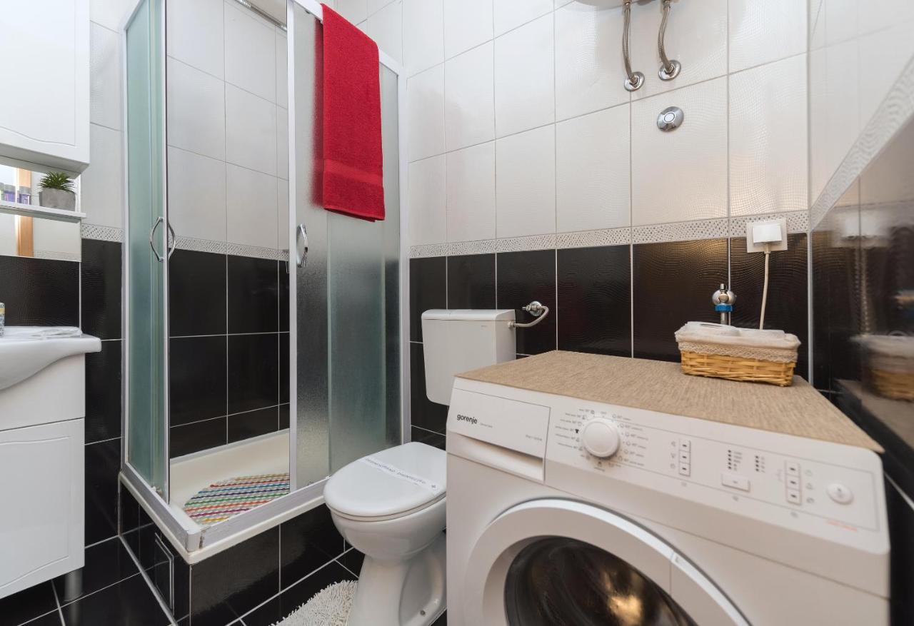 Apartment Alen Макарська Екстер'єр фото